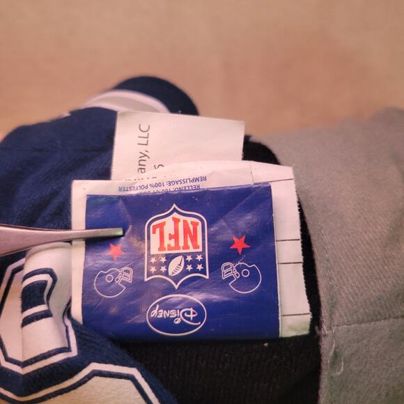 DISNEY NFL Dallas Cowboys Mickey Mouse 15" Stuffed Plush Football Jersey 00 - Picture 5 of 6